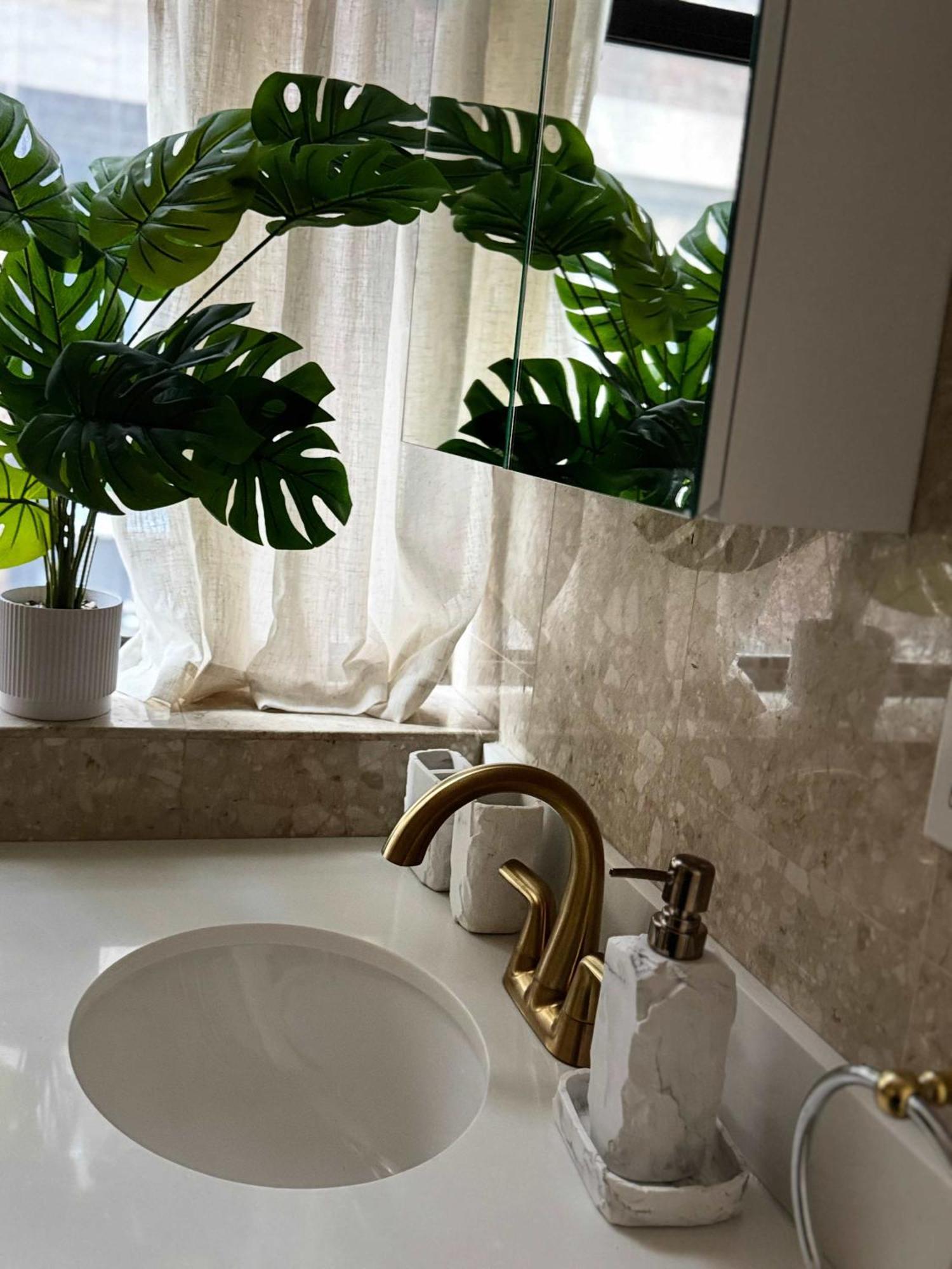 Spacious Brand New Fully Furnished 2-bedroom In Prime Murray Hill Move-in Ready Apartment